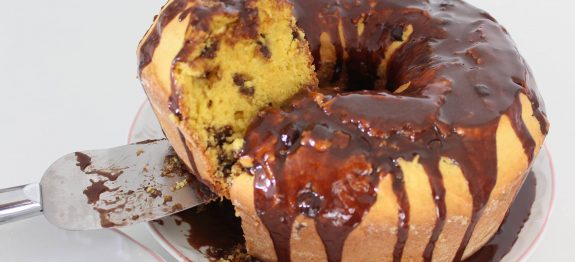 Bolo De Cenoura Com Gotas De Chocolate