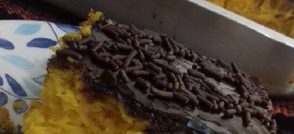 Bolo de Cenoura com Casquinha de Chocolate