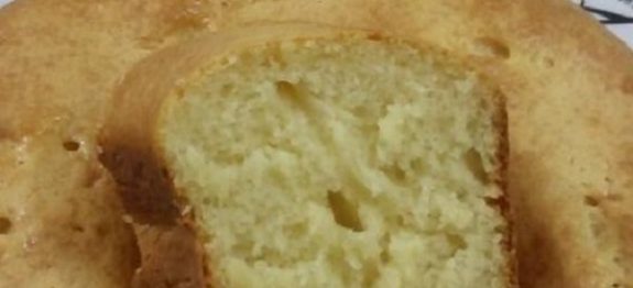 Bolo de Leite Ninho com Creme de Leite