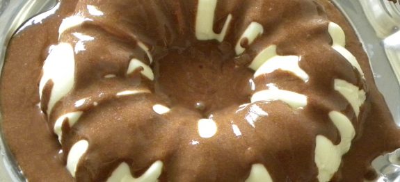 Manjar Com Calda De Chocolate