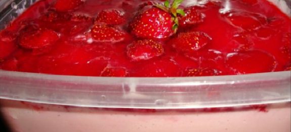 Mousse de Morango Fácil
