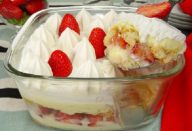 Pavê de Morango Para o Natal