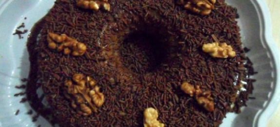 Pudim de Chocolate com Nozes
