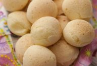 Pão de Queijo em 10 Minutos (Com Maionese)