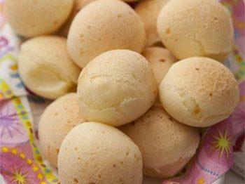 Pão de Queijo em 10 Minutos (Com Maionese)