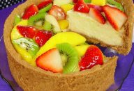 Torta colorida de frutas
