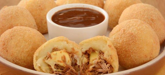 24899966_386183691844986_8280041532966810808_n