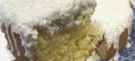Bolo de Leite de Coco