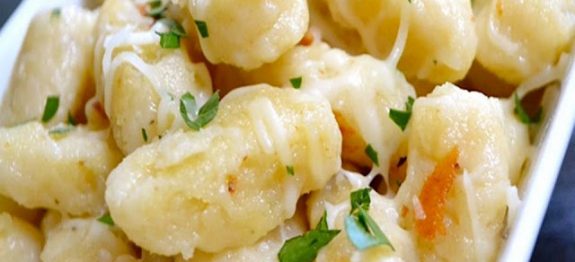 27972206_228161081088485_7697964353817364513_n