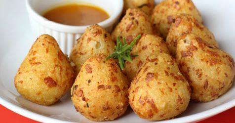 27332700_586483191688016_3582620520245092114_n