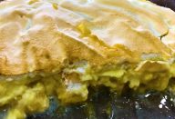 torta-de-banana-simples-com-suspiro-370×297
