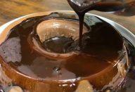 pudim-de-chocolate-sem-forno-sem-ovos-370×297