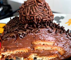 SOBREMESA DE CHOCOLATE INCRÍVEL COMO É FÁCIL