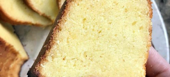 Bolo de Leite Quente