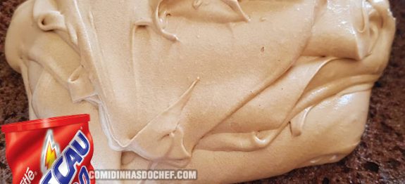 Recheio de Nescau para Bolo