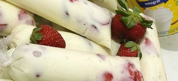 Geladinho de Leite Ninho com Morango