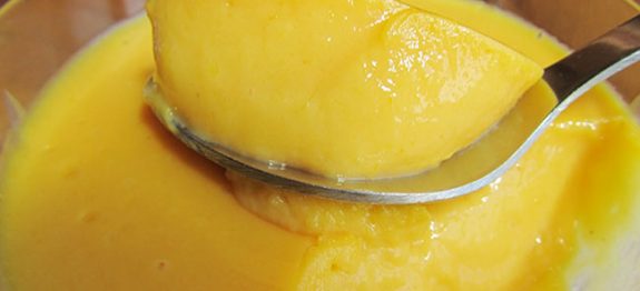 Mousse de Manga com Gelatina