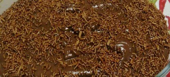 Brigadeiro de Travessa