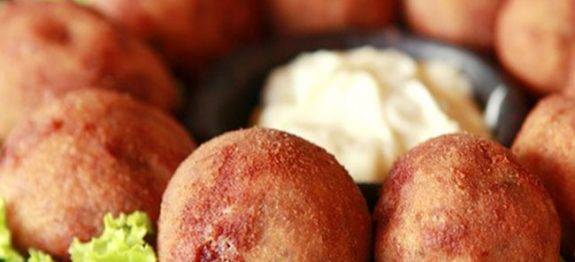 Bolinho de Linguiça