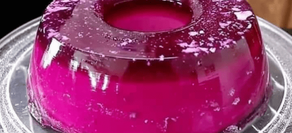 GELATINA RECHEADA COM PUDIM
