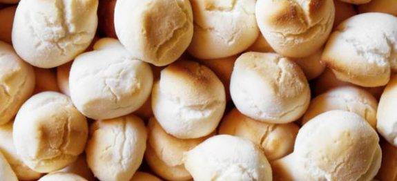 BOLINHOS DE GOMA, O LANCHINHO MAIS FÁCIL E MAIS GOSTOSO DA VIDA!!