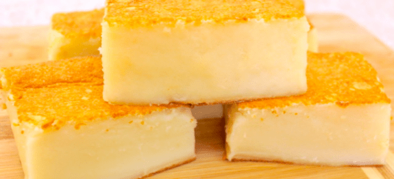 BOLO CARECA, SÓ 2 MINUTOS NO LIQUIDIFICADOR E LEVA PRA ASSAR! O BOLO QUE EU MAIS AMO,SE DEIXAR FAÇO TODO DIA!