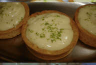 MINI TORTINHAS DE LIMÃO, CASQUINHA CROCANTE E UM CREMINHO DELICIOSO POR DENTRO! VICIANTES!