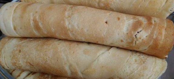 PANQUECA DE MAIZENA DE 3 MINUTOS E 3 INGREDIENTES! DERRETE NA BOCA!