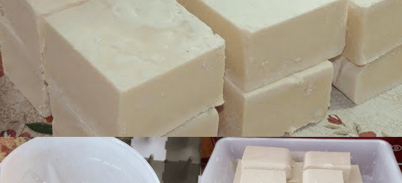 Veja Como fazer Sabão Caseiro SEM SODA feito no LIQUIDIFICADOR, um sabão simples e fácil, não vai soda, nem óleo e nem álcool, fica branquinho cheiroso e endurece na geladeira super rápido.