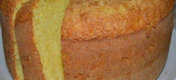 Em 3 minutos você faz esse Bolo de Laranja – Poucos ingredientes – Fofinho e fácil!!