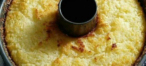 FIZ EM 5 MINUTOS,BOLO DE AIPIM DE LIQUIDIFICADOR FÁCIL E ECONÔMICO! – SEM FARINHA!!