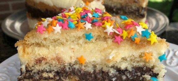 Fiz um bolo diferente de todos que já provei até hoje! Simples e fácil! Bolo de aniversário delicioso
