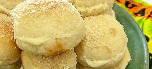 Pãozinho delicia (tradicional da minha querida Bahia)