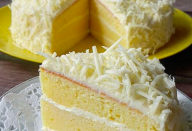 BOLO DA TIA GRACINHA , UMA CONFEITEIRA DE MÃO CHEIA DA MINHA FAMÍLIA! UM ESPETÁCULO DE BOLO!