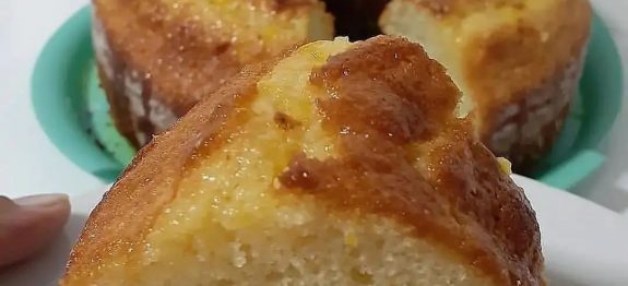 O MELHOR BOLO DE LARANJA QUE EU JÁ FIZ,SUPER FOFINHO E MUITO FÁCIL!