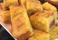 SEM TRIGO,BOLO DE MILHO FOFINHO E MOLHADINHO FEITO NO LIQUIDIFICADOR,RÁPIDO E FÁCIL!