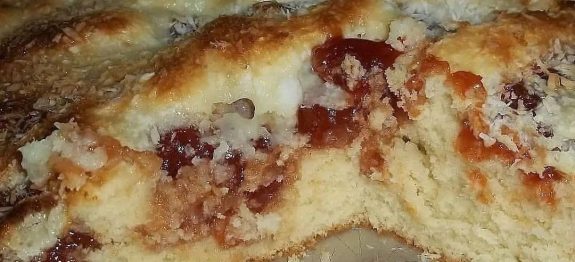 BOLO CASEIRO DE GOIABADA,DESMANCHA NA BOCA,O MAIS FOFINHO E MAIS FÁCIL!!