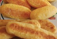PÃOZINHO SEM FARINHA E SEM OVOS, QUENTINHO É A COISA MAIS DELICIOSA QUE EXISTE!