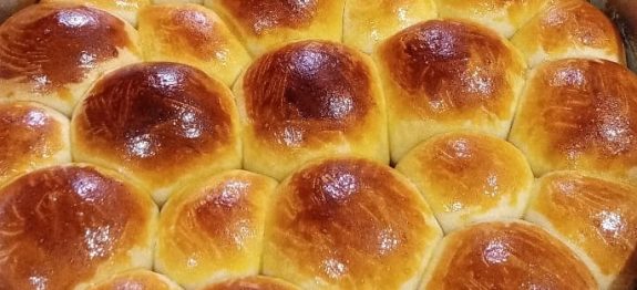 SÓ 3 INGREDIENTES!! PÃO DE LEITE CONDENSADO MACIO E MUITO FOFINHO! MUITO FÁCIL