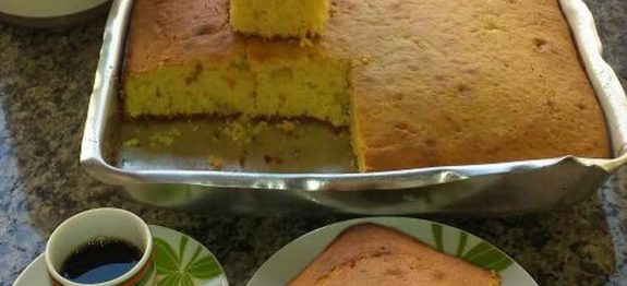 BOLO MINEIRO DE QUEIJO DE 5 MINUTOS! O BOLO MAIS TOP DO UNIVERSO!