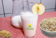 Vitamina-de-maçã-com-aveia-e-linhaça-ajuda-a-regular-o-colesterol-e-a-perder-peso