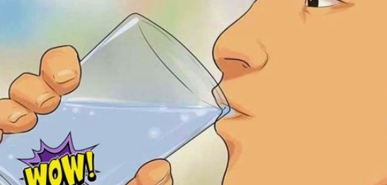 Basta um pequeno copo disto pela manha para eliminar dores nos ossos, diabetes, ansiedade, depressão e prisão de ventre.