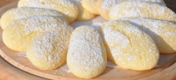 BOLACHINHA LÍNGUA DE MOÇA, PRONTAS EM 10 MINUTINHOS, É A MAIOR DELÍCIA DO MUNDO!