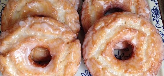 QUANDO MINHA VÓ FAZIA ESSAS ROSQUINHAS CROCANTES ERA A ALEGRIA DA GAROTADA! ATÉ HOJE ELA FAZ E NÓS AMAMOS!!