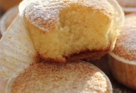 BREVIDADE DE MAIZENA DE 5 MINUTOS SE DESFAZ NA BOCA COMO AREIA, O BOLINHO QUE EU MAIS AMO