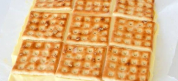 CREME-QUADRADO DE 5 MINUTOS,EU AMO FAZER ESSE LANCHINHO