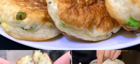 TODO DIA FAÇO ESSE BOLINHO NO LANCHE DA TARDE, É SIMPLESMENTE DIVINO, MEU VÍCIO!!!