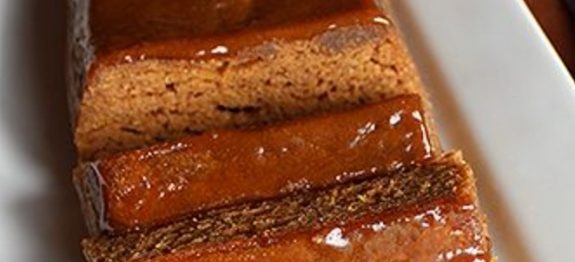 BOLO ESPELHADO, É O BOLO MAIS GOSTOSO QUE EU JÁ COMI NA VIDA! FIZ RAPIDINHO!