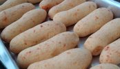 ESSE É O BISCOITO DE POLVILHO MAIS FÁCIL E CROCANTE QUE JÁ FIZ (RENDE MUITO) DELICIOSO!!!