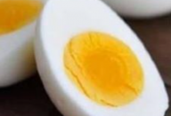 Se você come 2 ovos por dia, muita atenção ao que isso causa no seu corpo